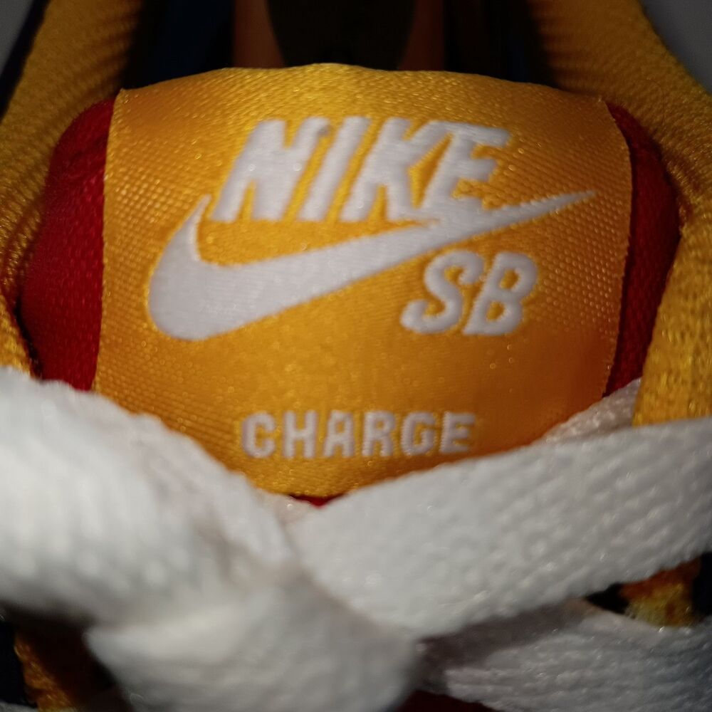 Nike SB Charge Mens Size 13 Canvas Sneakers Red Blue CD6279-600 - Picture 3 of 9